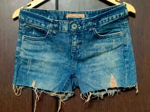 Aura Denim Shorts 🩳