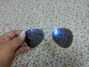 Sunglass