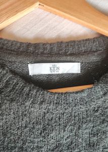 M&amp;S Heart Pullover Size 36