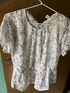 Floral Printed Balloon Top