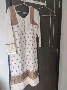 Elegant Embroidered Kurta