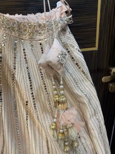 Beautiful mirror handwork lehanga (check Descripti