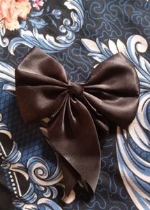 Black Silk Bow