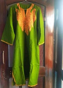 Kashmiri Ruffle Wool Embroidered pheran