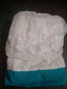 Off-Shoulder Lace Dress