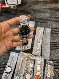 CASIO Round Black Dial