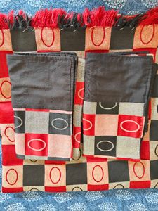 Satiny Double Bedsheet With Pillow Covers