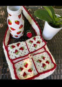 Crochet Strawberry 🍓 Sling Bag