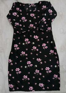 🌸Floral Printed Kurti In New Condition