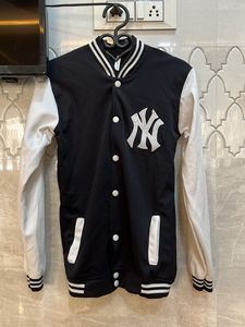 Versatile Jacket For Boys  Size M