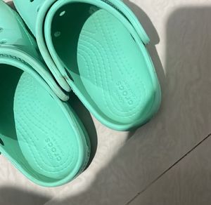 Crocs - Mint Green - Size C9