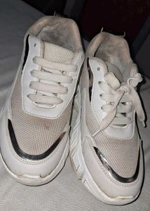 Shoetopia White Sneakers