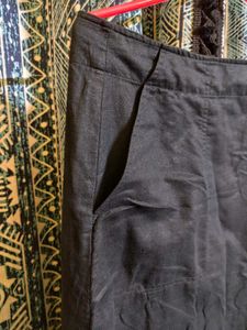 GAP Formal Black Midi Skirt