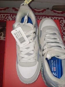 Red Tape Sneakers