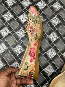 Embroidered Floral Flats From Maharashtra