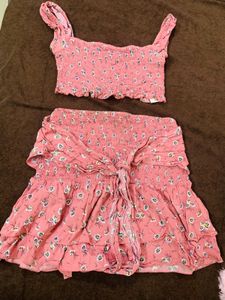Selling In Good Condition Never Wear For Beach