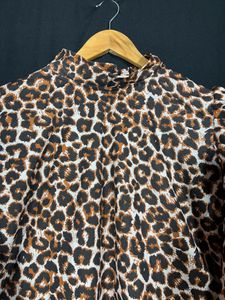 Black with Lepord Prints Puffed Tops(Women