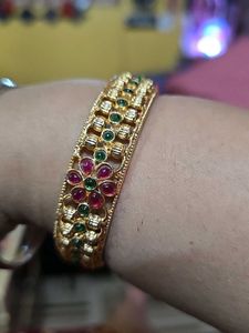Gold-toned Bangle