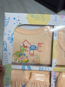 Little Hub Baby Clothing Gift Set