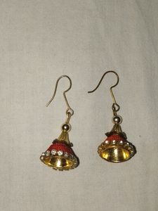 Beutiful  2pair Of Earrings