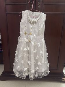 Girls&#39; White Floral Dress