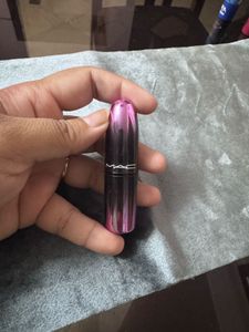 MAC Love Me Lipstick