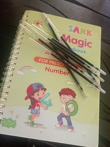 4 SANK MAGIC WRITING BOOKS WITH 1-3  REFILLS.