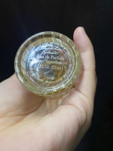 Elizabeth Arden Perfum