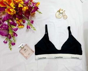 🇳🇿💫💗 Imported Calvin Klein Black Bralette