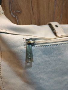 Stylish Sling Bag 🌸