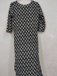 Black &amp; White Printed Kurta