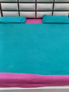 Full King Size Bedsheet