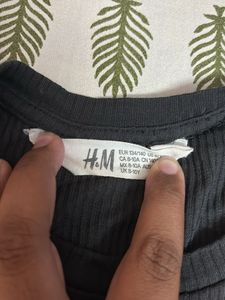 Hm Kids And Women Crop Top