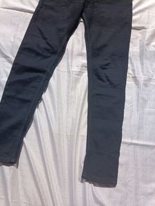 Black Skinny Fit Jeans (Women)