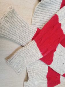 Comfortable Red &amp; Grey Pure Wool Sweater