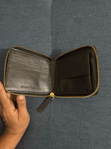 DailyObjects Black solid Zip Around wallet