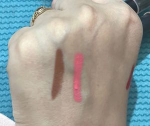 Mars Lipstick