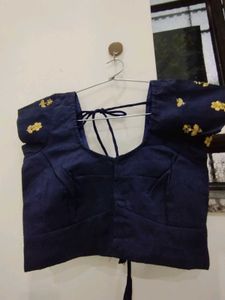 Green Embellished 💚✨Saree with two blouse