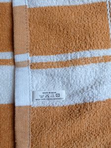 BATH TOWEL
