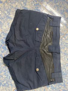 Hot Shorts With Leather Detail