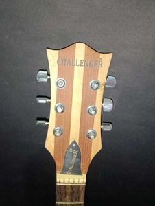 Challenger Guiter