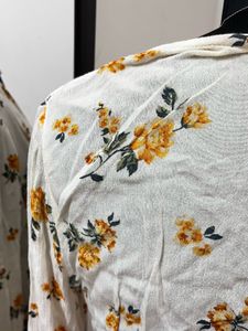 Hollister White Floral Top