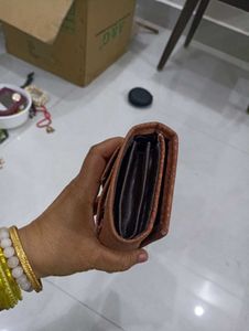 Wallet With Mobile Keeper Pouch