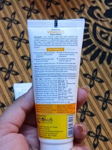 Globus Naturals Refreshing Vitamin C Face Wash