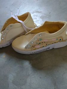 Off White Colour Shoes