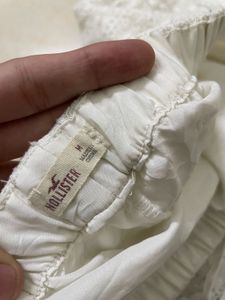 HOLLISTER Y2K White Lace Shorts