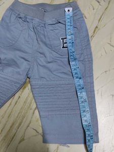 Boy&#39;s grey pants