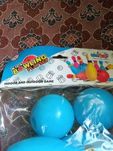 Bowling play set