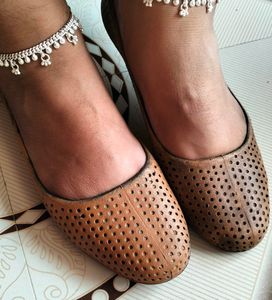 Women&#39;s Jutti