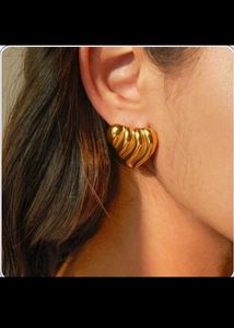 New Gold Heart Earrings
